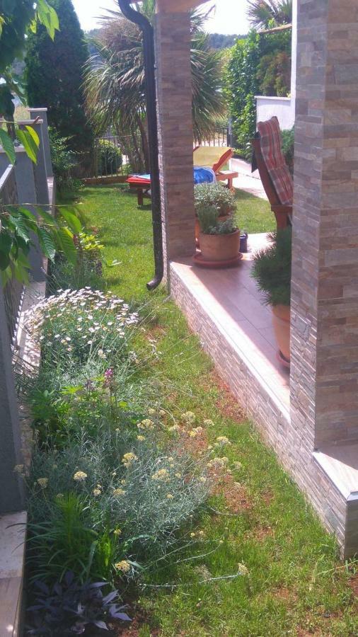 Sunset Apartment With A Private Yard At Medulin Riviera Exterior photo